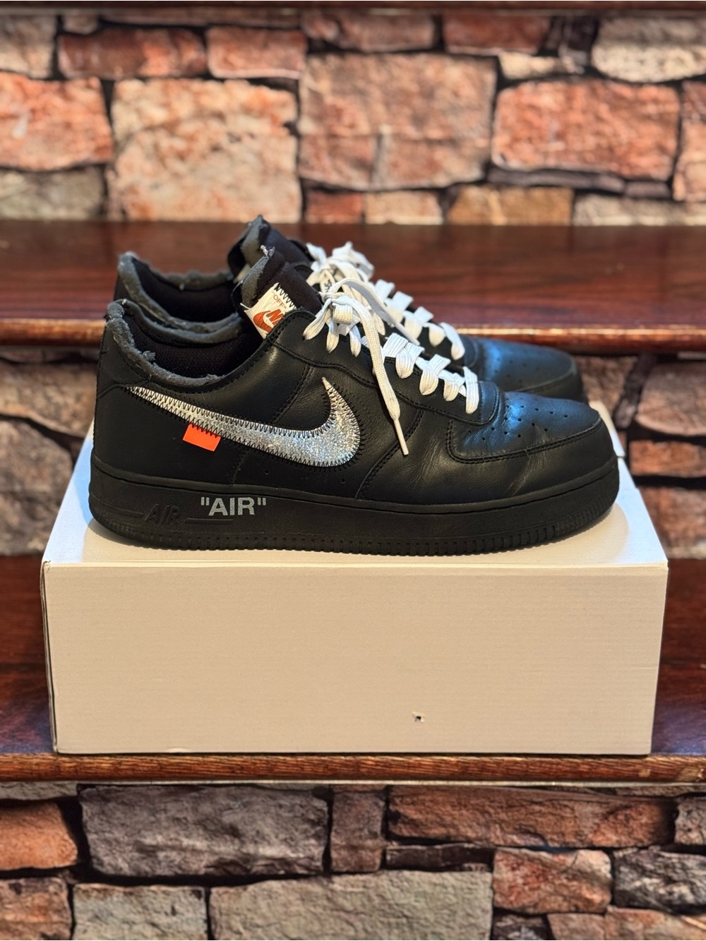 Nike x Off-White Black Leather Low-Top Sneakers